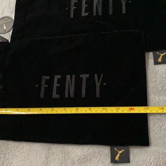 NWT FENTY Velvet Shoe/Slides Drawstring Pouch - Picture 7 of 7